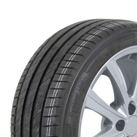 215/40R17 87W KLEBER Dynaxer UHP